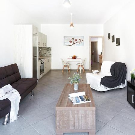 Stenaki Skiathos Town Exterior photo