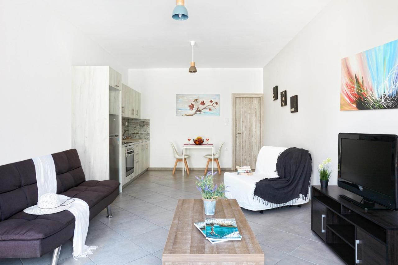 Stenaki Skiathos Town Exterior photo